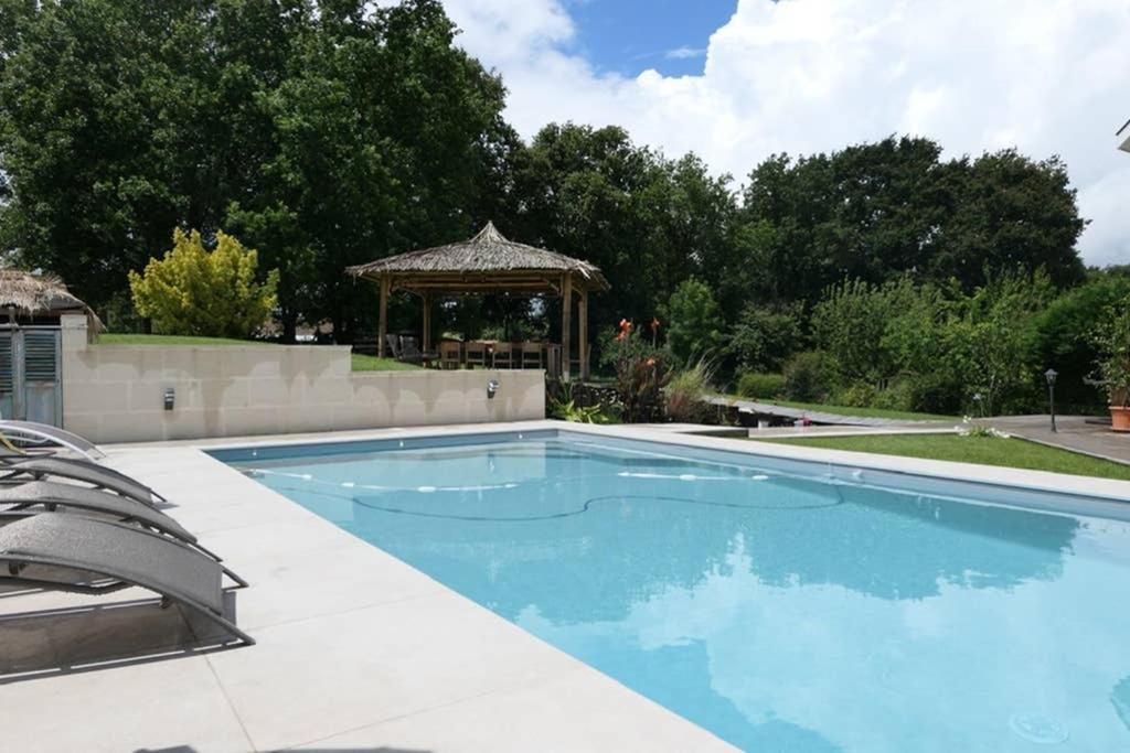 Villa Alba. Piscine Grand Jardin Hauts De Bordeaux Carignan-de-Bordeaux Экстерьер фото